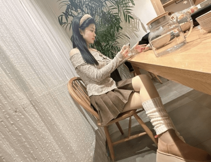 又美又骚极品女神美鲍鱼至尊内部超长时长