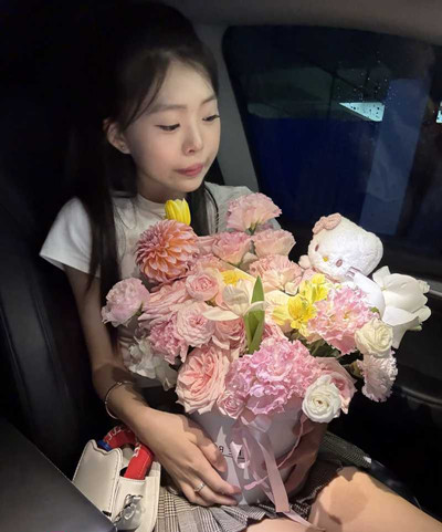 苏州妙龄少女萝莉脸配大奶致命反差