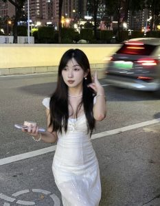 深圳颜值乖巧高不可攀女神反差