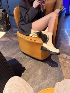 佛山02夫妻骚逼跟单男翻云覆雨