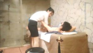这么纯的漂亮妹子，两千多块钱也值了，妹子数钱的样子好美啊