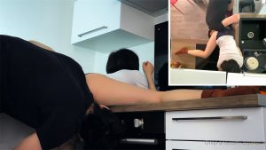 [MP4/ 352M]&nbsp;&nbsp; 中法情侣性爱日记肚子饿死了 男朋友用他的鲜奶油喂饱我 在厨房就把我给操了 双角度自拍