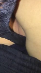 [MP4/ 254M]&nbsp;&nbsp;钻石级推荐真实记录禽兽姐夫迷晕偷操漂亮小姨子 漂亮翘臀无毛嫩穴 快速抽插也没把她干醒