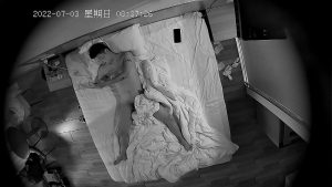 [MP4/ 1.34G] 最新流出360酒店上帝视角偷拍 度假的年轻情侣女的漂亮身材不错各种姿势啪啪