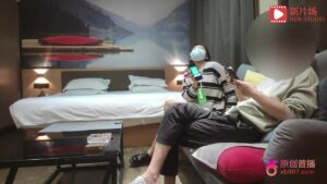 杏吧李白约操大四学生继续前缘02