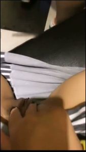 [MP4/ 588M] 快过来舔逼现在的主播花样真多在KTV里直播啪啪