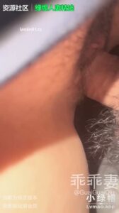 [MP4/ 562M] 最新，推特极品绿帽博主，乖乖妻，淫荡户外露出，野战啪啪无套插入，特写粉穴，玩的就是心跳