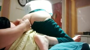 [MP4/ 1.2G] 探访按摩店：足浴会所找女技师，骑在身上摸屌，扒下裤子磨蹭骚逼，简直爽翻天了！