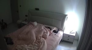 [MP4/ 1003M] 四月新流出破解家庭台摄像头偷拍郎才女貌夫妻老公发工资必须满足他性生活