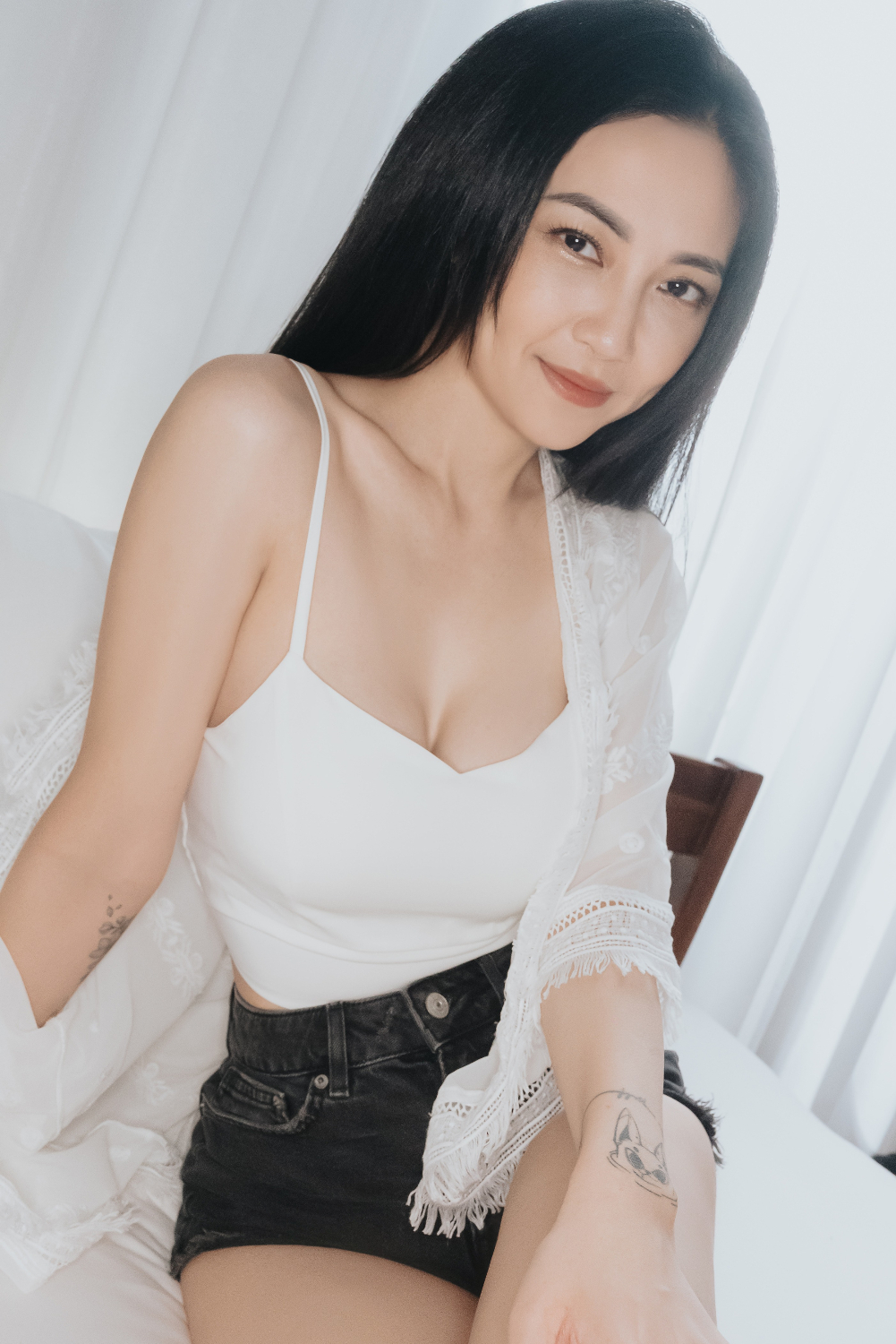 AN9-047 催眠师用巨乳包覆男性病患