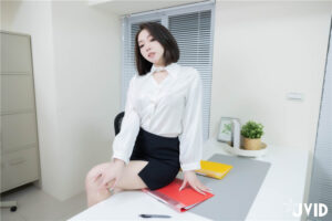 淫乱情色恶作剧笔记本