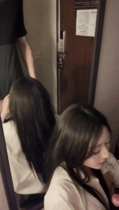 女神对镜啪酒后乱性微醺状态被一顿调教