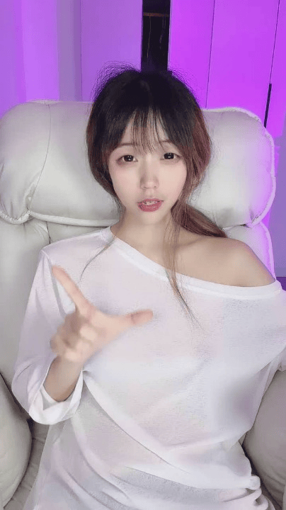 舞蹈校花顶级裸舞看着让人热血沸腾推荐